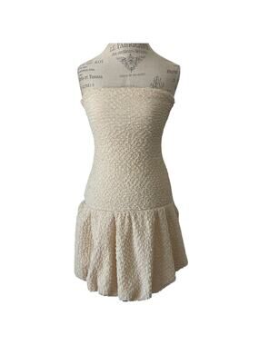 H&M Butter Yellow Fitted Bubble Hem Textured Mesh Strapless Mini Dress Size S